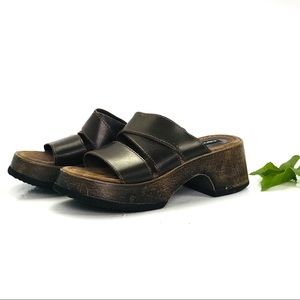 Vintage Y2K Candies leather platform sandals Sz 7